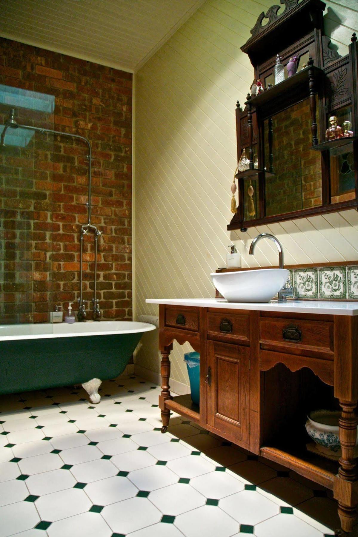 Holly Lane Mews Motel ยาร์ราเกลน ภายนอก รูปภาพ