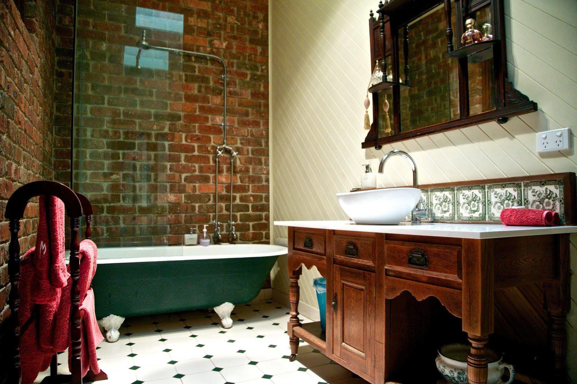 Holly Lane Mews Motel ยาร์ราเกลน ภายนอก รูปภาพ