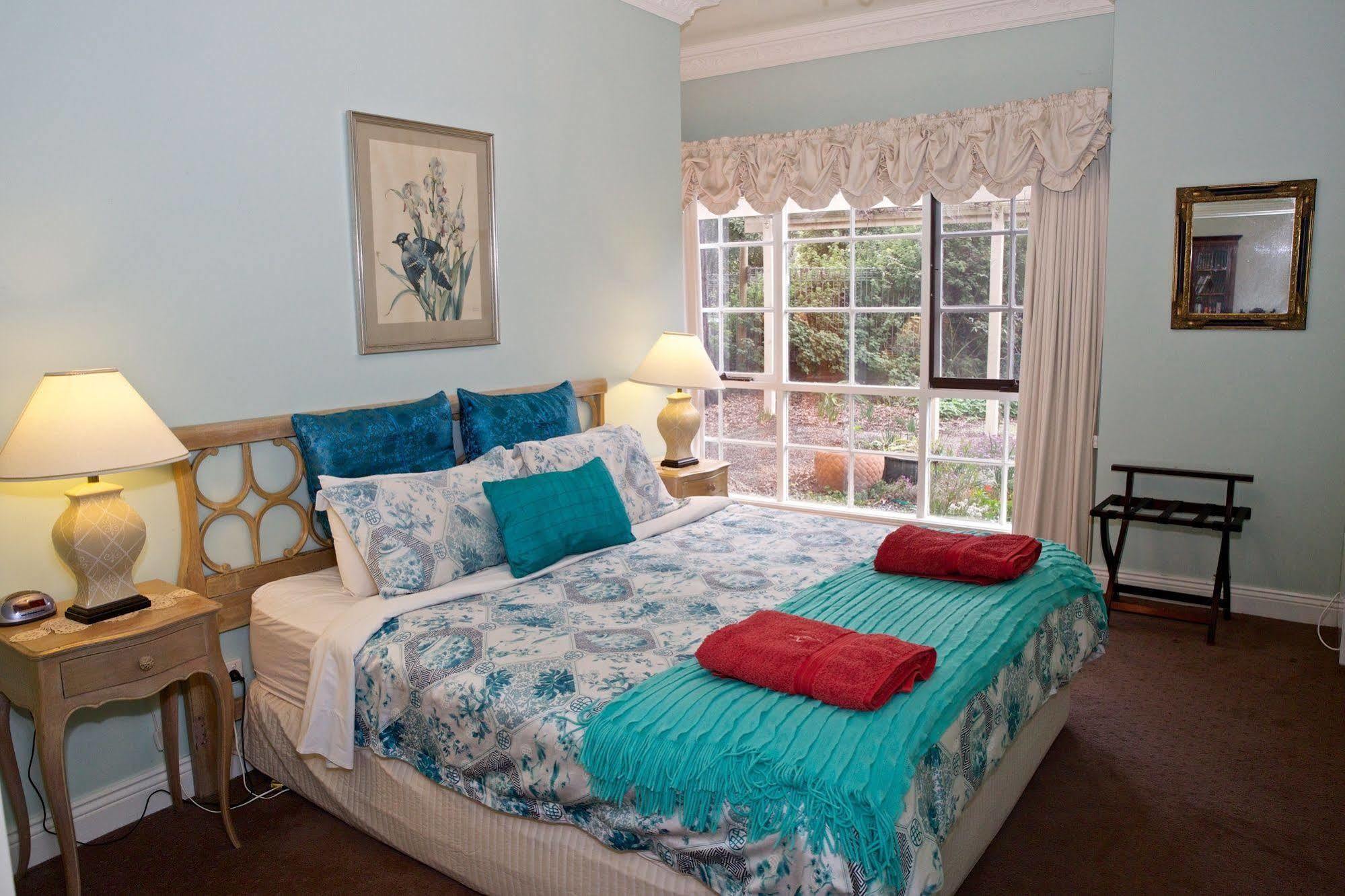 Holly Lane Mews Motel ยาร์ราเกลน ภายนอก รูปภาพ